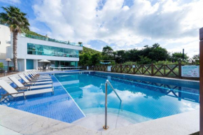 Varandas do Atlântico 305A - Excelente apartamento em condomínio de luxo a beira mar - Piscina climatizada - Academia - (Consultar serviços de roupas de cama e banho)